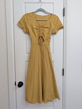 uniqlo brown gingham dress | Dresses | Uniqlo Sleeveless Tiewaist NYE outfit locked. Countdown #sb14282-white Color:Orange/Multi Brownie Gingham Vivi Dress